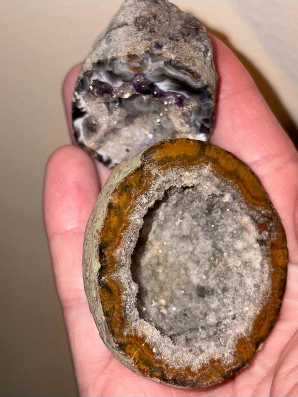 GEODES (2) - Picture 3 of 3